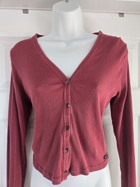 Calvin Klein Jeans Ribbed Button-Front Long Sleeve Top in Deep Rose